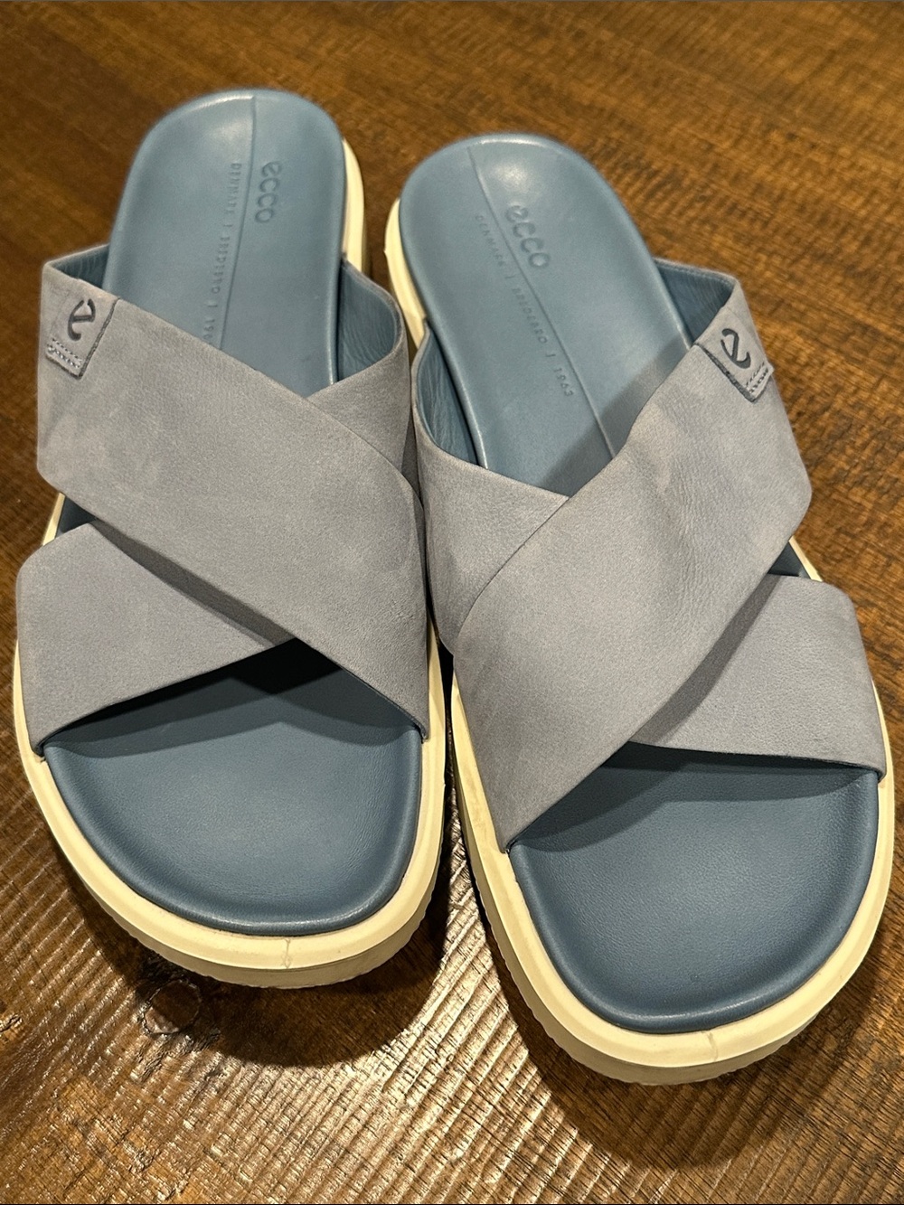 Ecco Women Light Blue Crisscross Sandals with Cream Sole